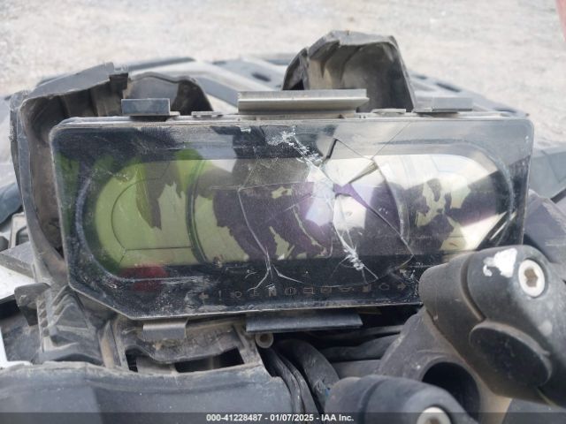 2020 CAN-AM OUTLANDER 3JBLXAX20LJ000057 Photo 6
