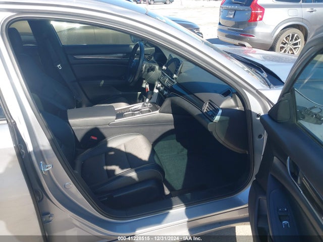 1HGCV1F32NA098134 Honda Accord Sport