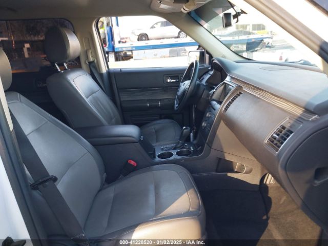 2FMGK5C89JBA22338 Ford FLEX SEL