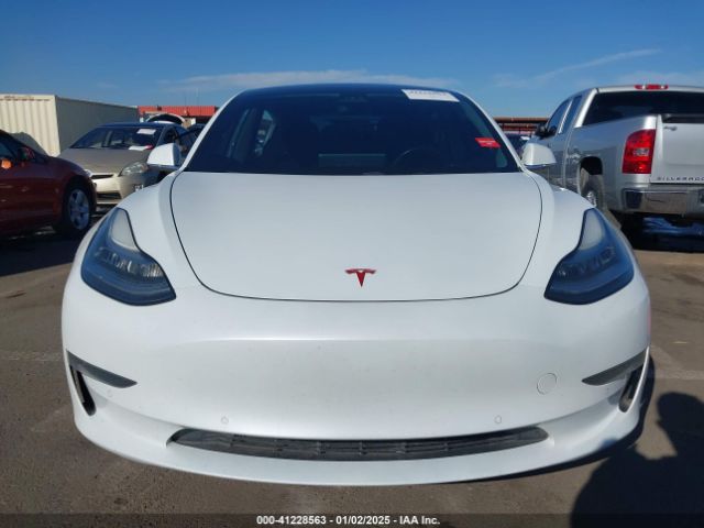 5YJ3E1EA8JF053084 Tesla Model 3 Long Range/mid Range