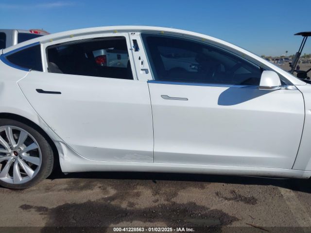 5YJ3E1EA8JF053084 Tesla Model 3 Long Range/mid Range