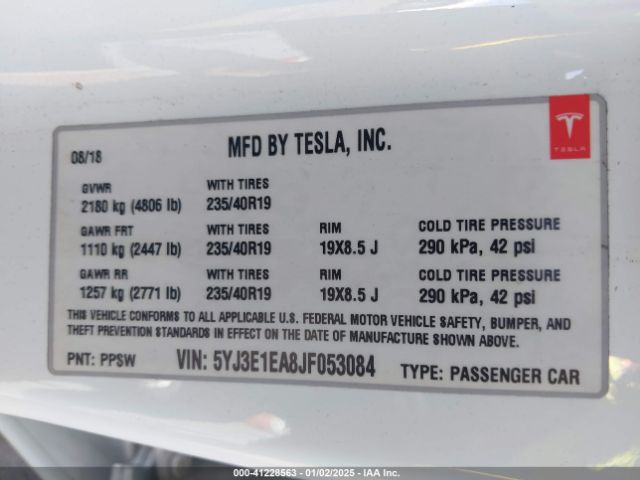 5YJ3E1EA8JF053084 Tesla Model 3 Long Range/mid Range