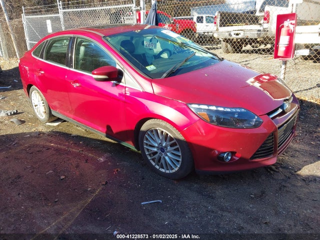 Ford Focus Titanium 2014 1FADP3J28EL240052 Image 3