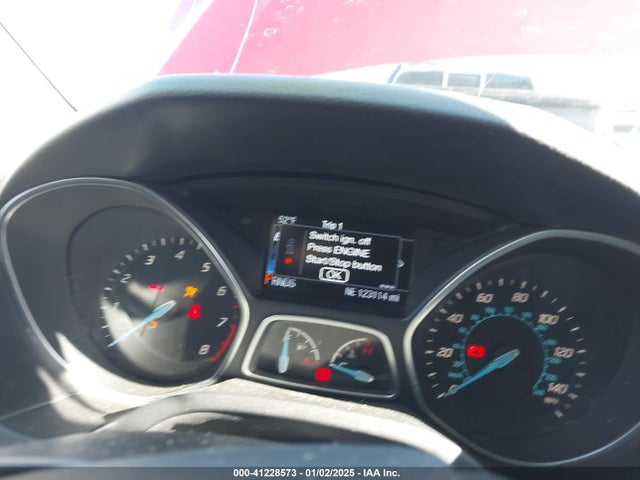Ford Focus Titanium 2014 1FADP3J28EL240052 Image 7