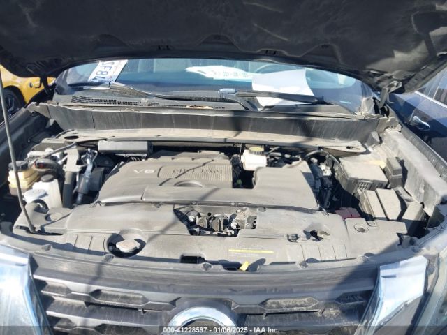 5N1DR2MN5HC698216 Nissan Pathfinder S