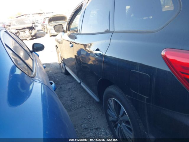 5N1DR2MN5HC698216 Nissan Pathfinder S