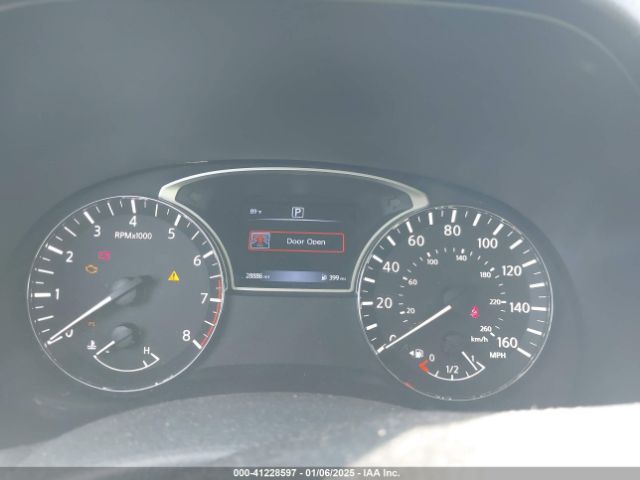 5N1DR2MN5HC698216 Nissan Pathfinder S