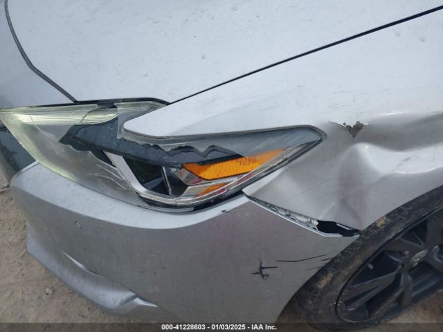 1N4AA6AP7JC380038 Nissan Maxima 3.5 Sv
