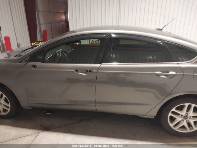 1FA6P0H78E5358020 Ford FUSION SE