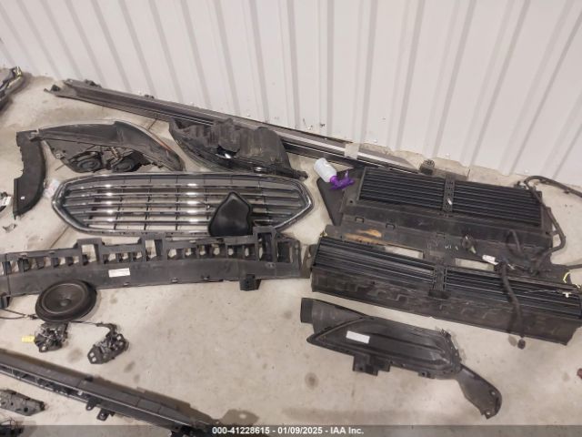 1FA6P0H78E5358020 Ford FUSION SE