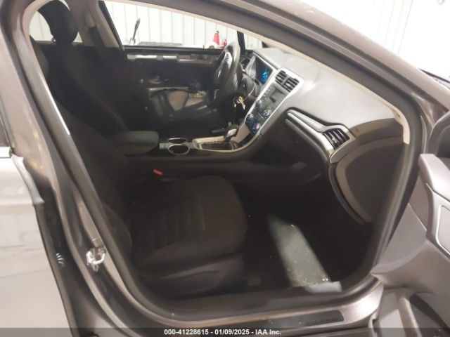 1FA6P0H78E5358020 Ford FUSION SE