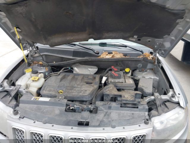 1C4NJDEB5GD661627 Jeep Compass Latitude