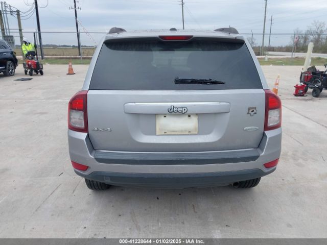 1C4NJDEB5GD661627 Jeep Compass Latitude