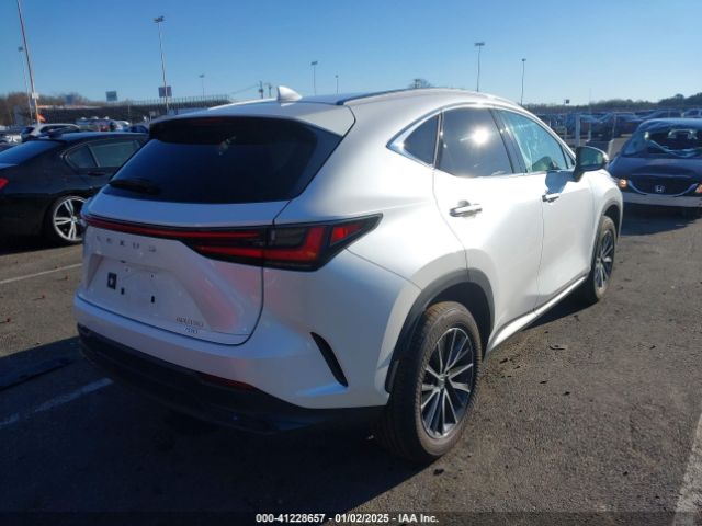 2T2AGCEZ3RC051595 Lexus NX 350