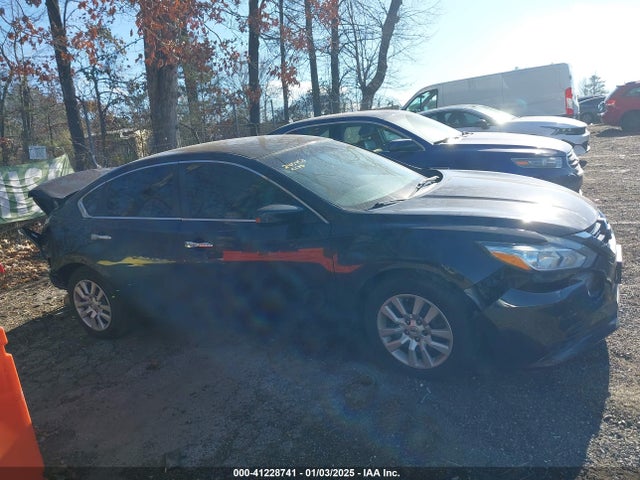 1N4AL3AP7HN333230 Nissan Altima 2.5 S