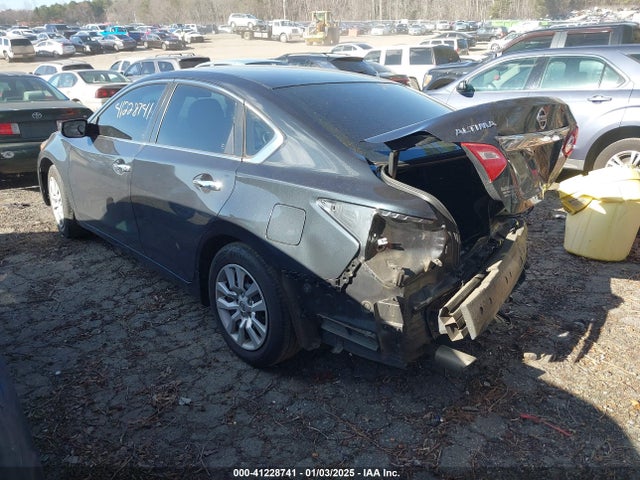 1N4AL3AP7HN333230 Nissan Altima 2.5 S