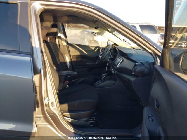 3N1CP5BV2RL498428 Nissan Kicks S Xtronic Cvt