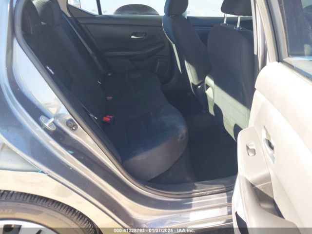3N1AB8BV4MY264021 Nissan Sentra S Xtronic Cvt