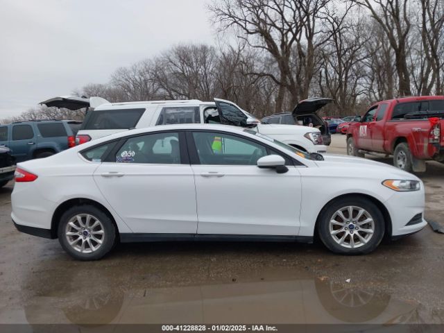 3FA6P0G70FR219905 Ford FUSION S