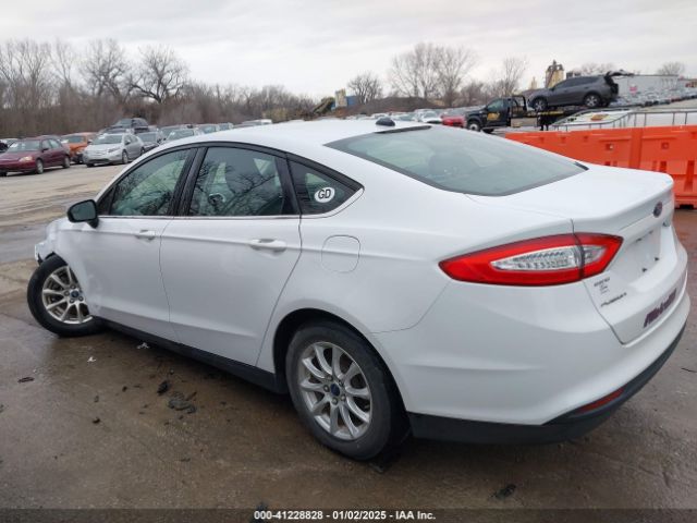 3FA6P0G70FR219905 Ford FUSION S