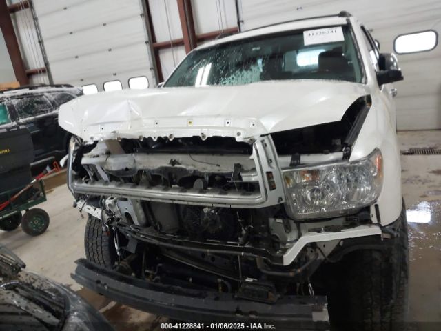 5TDDY5G18GS140469 Toyota Sequoia Platinum 5.7l V8