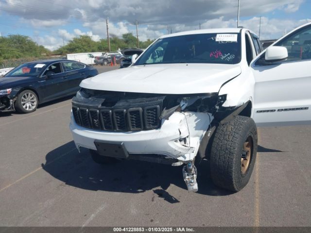1C4RJEAG0LC113446 Jeep Grand Cherokee Laredo E 4x2