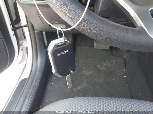 KIA SOUL LX 2024 KNDJ23AU8R7906306 Image 11