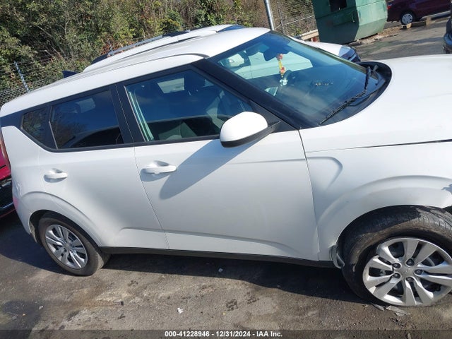 KIA SOUL LX 2024 KNDJ23AU8R7906306 Image 13