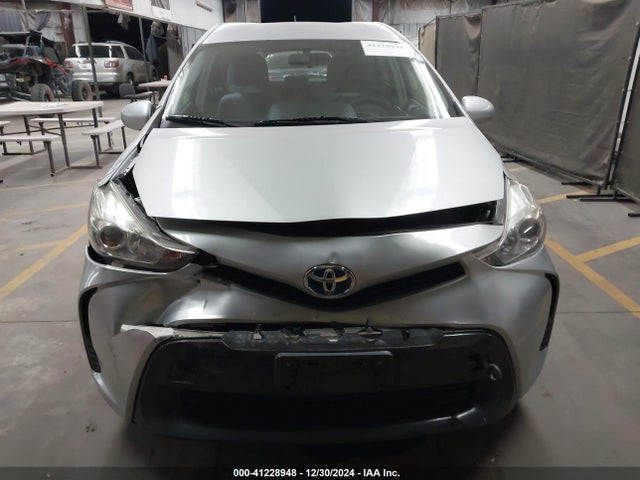 Toyota Prius V Two 2015 JTDZN3EU1FJ036160 Image 12