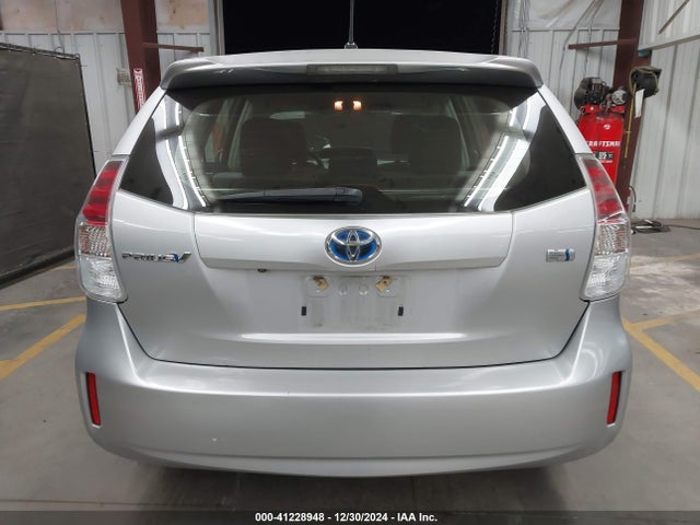 Toyota Prius V Two 2015 JTDZN3EU1FJ036160 Image 16