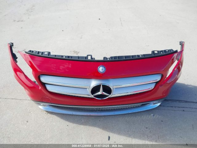WDCTG4GB9HJ329075 Mercedes-Benz Gla 250 4matic