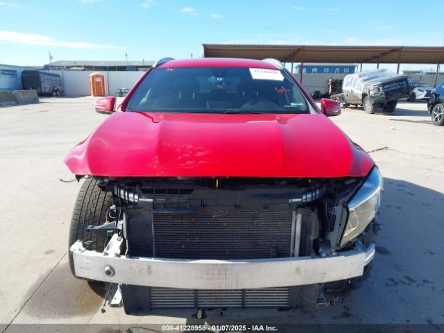 WDCTG4GB9HJ329075 Mercedes-Benz Gla 250 4matic