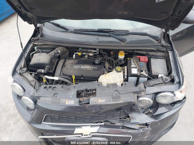 Chevrolet Sonic Lt Auto 2016 1G1JC6SG4G4148141 Image 10