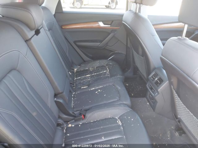 WA1ABAFY6P2047690 Audi Q5 Premium 40 Tfsi Quattro S Tronic