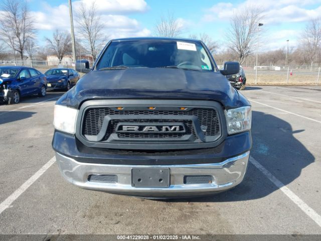 1C6RR6GG6HS747001 RAM 1500 Slt  4x2 6'4 Box