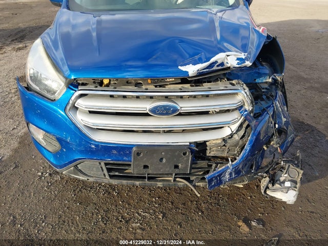 Ford ESCAPE SE 2018 1FMCU9GD3JUA73352 Image 17