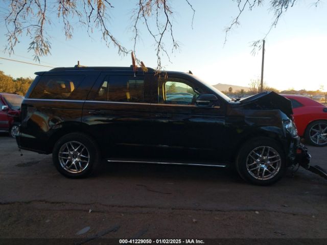 1FMJU1HT1KEA30851 Ford Expedition Xlt