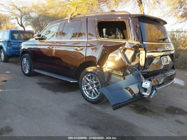 1FMJU1HT1KEA30851 Ford Expedition Xlt