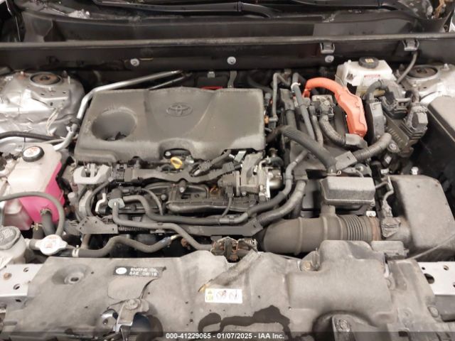 JTMLWRFV2MD126202 Toyota Rav4 Hybrid Le