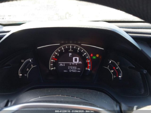 2HGFC2F53JH520918 Honda Civic Lx