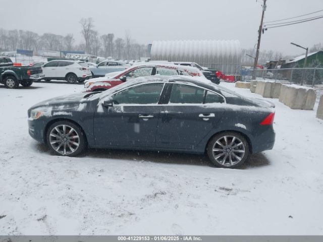 YV1612TK6F1348608 Volvo S60 T5 Premier