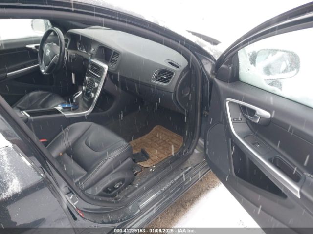 YV1612TK6F1348608 Volvo S60 T5 Premier