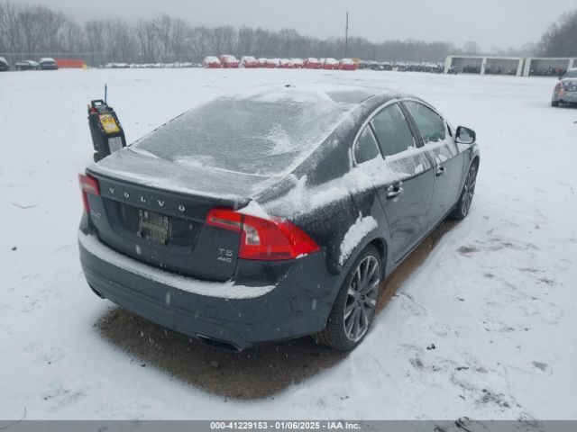 YV1612TK6F1348608 Volvo S60 T5 Premier