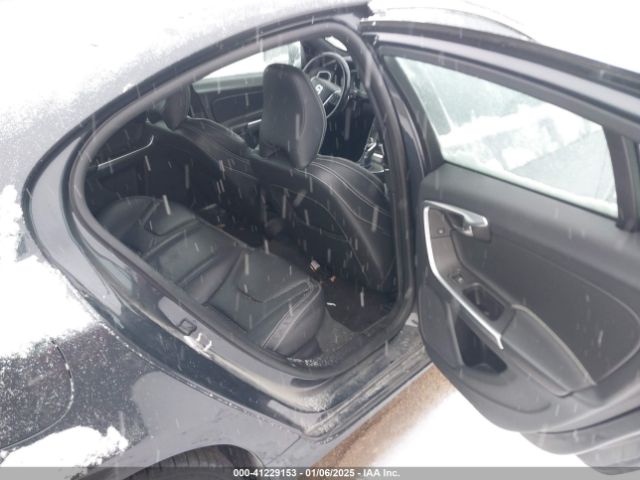 YV1612TK6F1348608 Volvo S60 T5 Premier