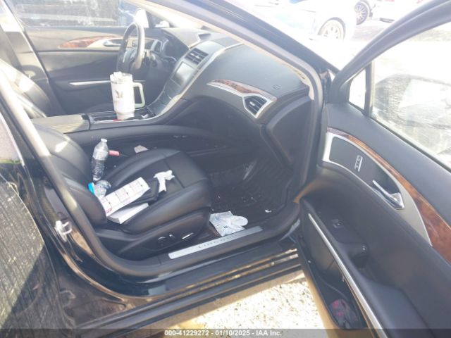 3LN6L2G93GR602625 Lincoln MKZ