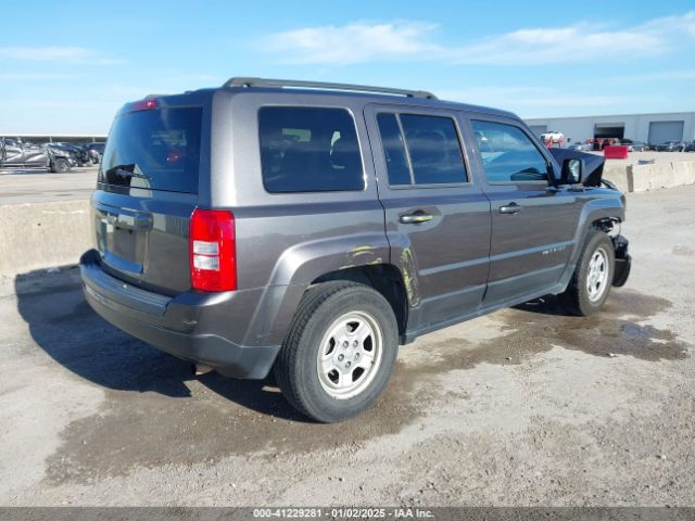 1C4NJPBA2GD560106 Jeep Patriot Sport