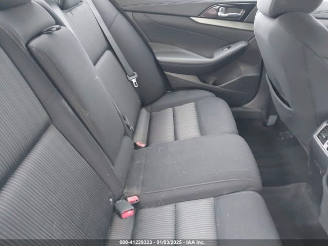 1N4AA6AP7GC384874 Nissan Maxima 3.5 S