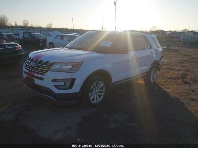 Ford EXPLORER XLT 2016 1FM5K7D88GGB58771 Image 2