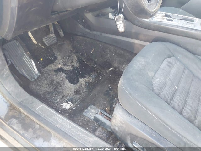 3FA6P0H79HR393005 Ford FUSION SE
