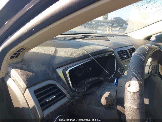 3FA6P0H79HR393005 Ford FUSION SE